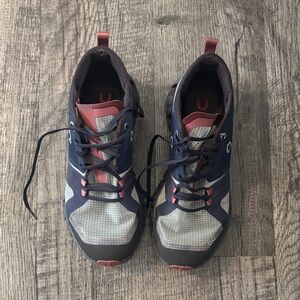 On Running Cloud X Shift - Navy and Burgundy - Size 7.5